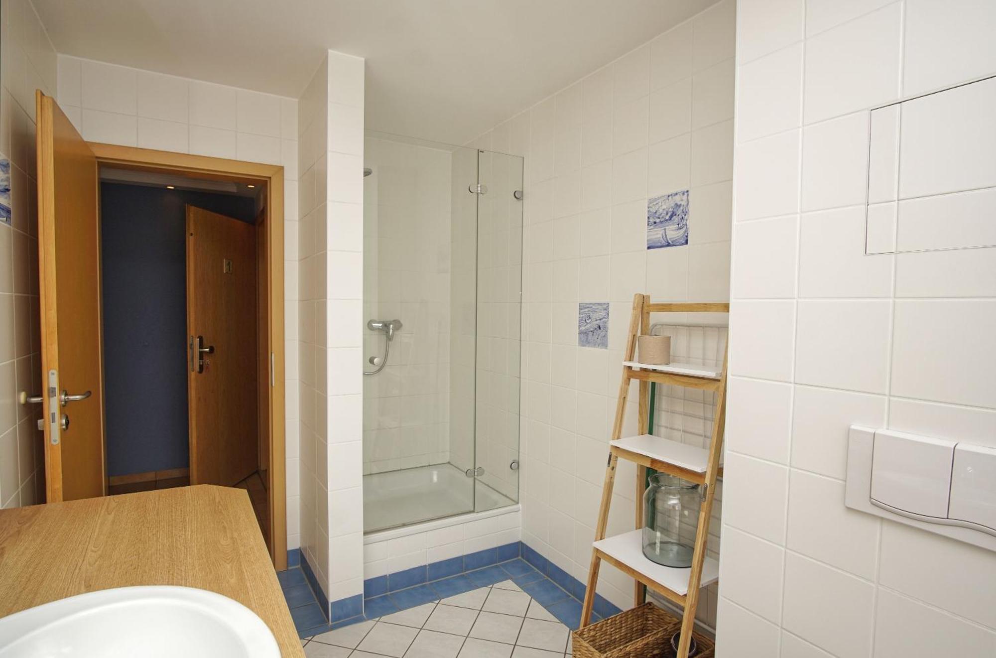 Ferienwohnung Mit Traumhaftem Meerblick - Haus Am Meer Fewo 01 Lohme Eksteriør billede